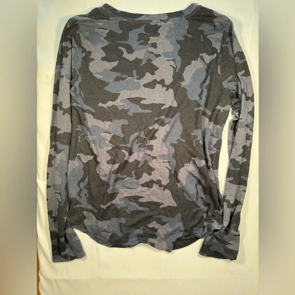 Prana Gray Camo Shirt - Picture 5 of 5